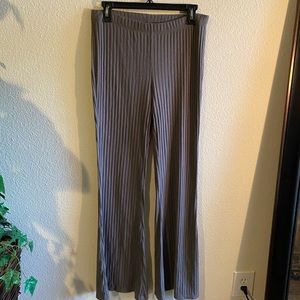 Grey stretch ribbed flare pant